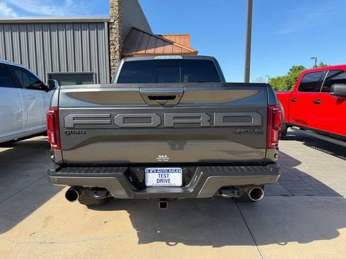 Used 2019 Ford F150 Raptor w/ Equipment Group 802A Luxury AWD/4WD image 5