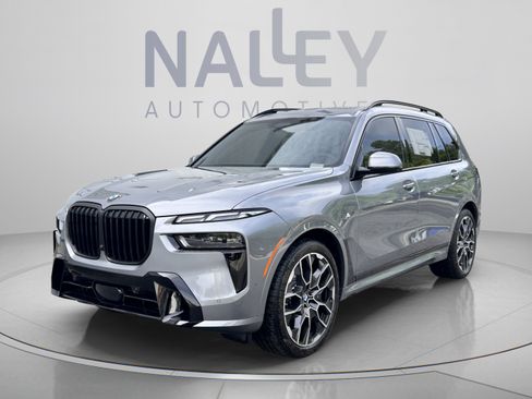 New 2026 BMW X7 xDrive40i w/ M Sport Package AWD/4WD image 1