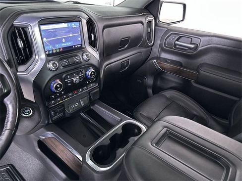 Used 2019 GMC Sierra 1500 SLT image 36