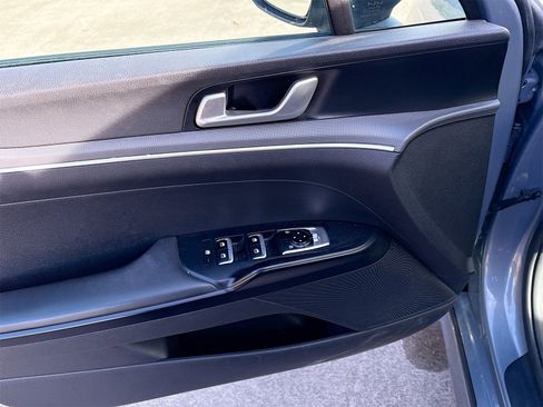 Used 2023 Kia K5 LXS image 17