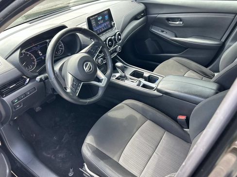 Used 2022 Nissan Sentra SV FWD image 13