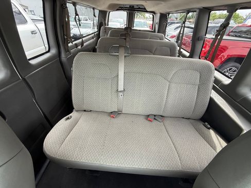 Used 2020 Chevrolet Express 3500 LT w/ LT Preferred Equipment Group image 26