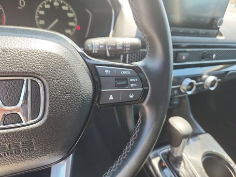 Used 2024 Honda Civic EX-L image 17
