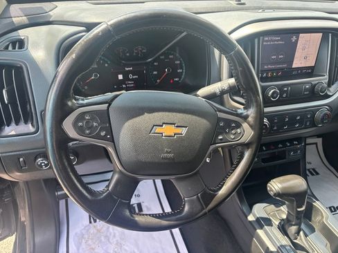 Used 2020 Chevrolet Colorado Z71 AWD/4WD image 22