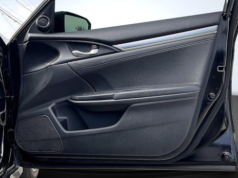 Used 2018 Honda Civic EX-L image 24
