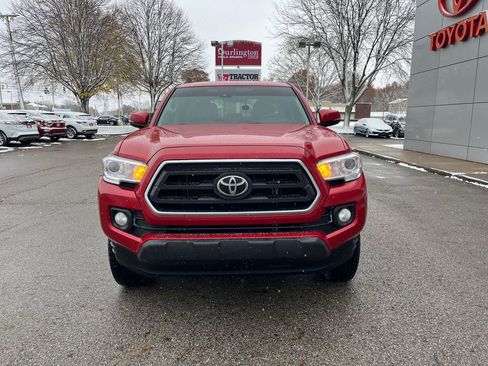 Certified 2022 Toyota Tacoma SR5 image 8