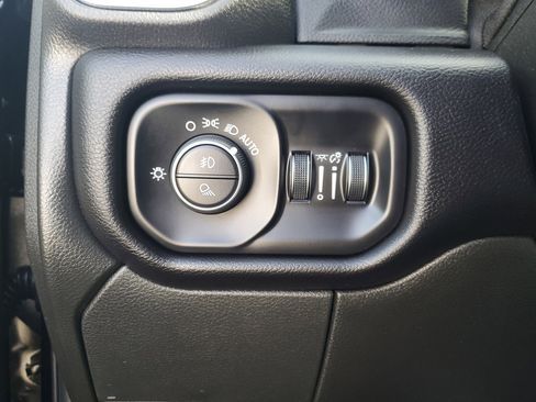 Used 2025 RAM 3500 Laramie w/ Night Edition image 28