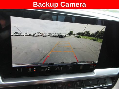 Certified 2024 GMC Sierra 2500 SLT w/ SLT Premium Package AWD/4WD image 16