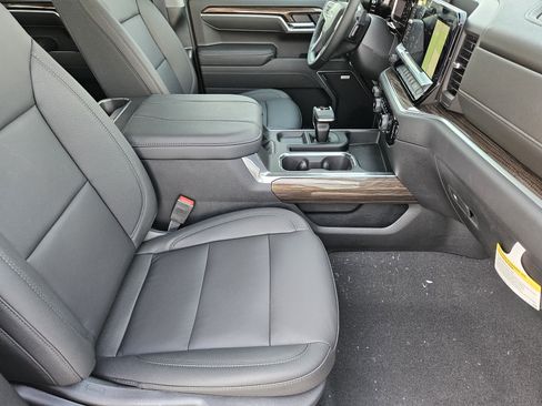 New 2026 Chevrolet Silverado 1500 RST w/ Convenience Package II AWD/4WD image 10