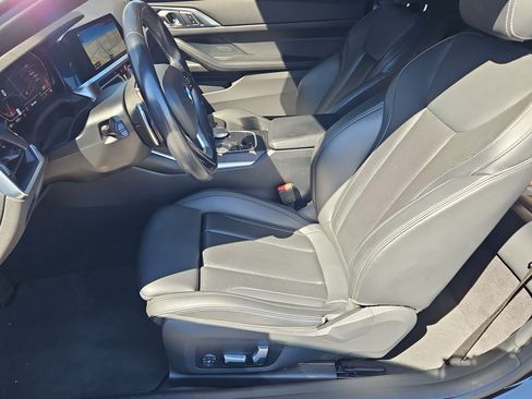 Used 2022 BMW 430i Coupe w/ Convenience Package RWD image 25