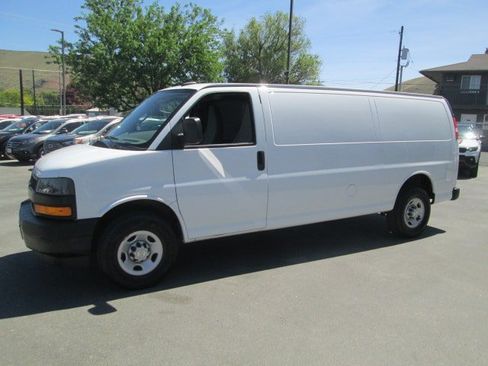Used 2023 Chevrolet Express 2500 Extended w/ Driver Convenience Package RWD image 3