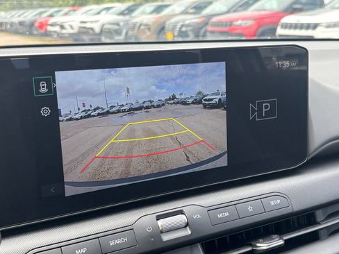 Used 2025 Kia K4 FWD image 22