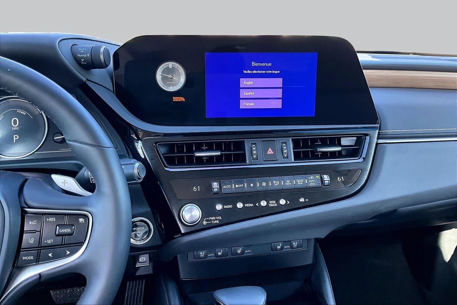 Certified 2023 Lexus ES 300h w/ Premium Package FWD image 6