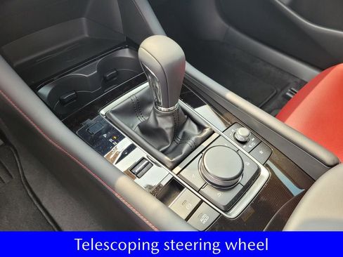 Certified 2025 MAZDA MAZDA3 Carbon image 12