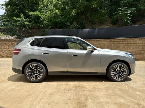 Used 2025 BMW X3 xDrive30i w/ Convenience Package image 7