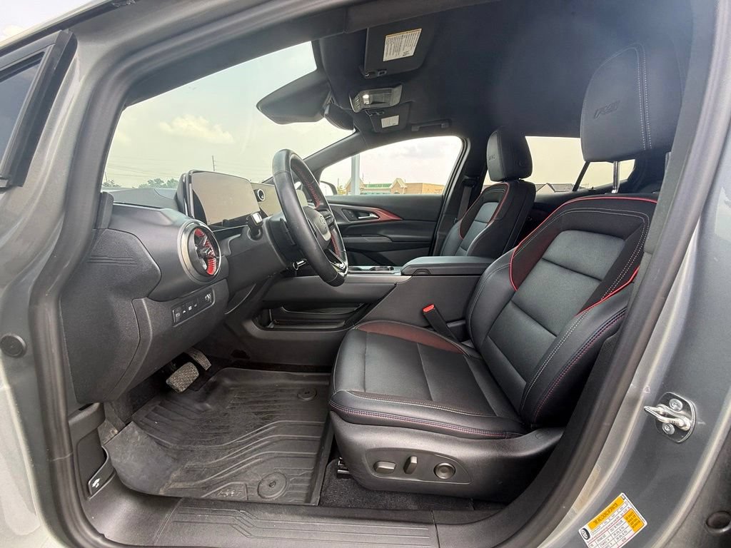 Used 2024 Chevrolet Equinox EV RS FWD image 30