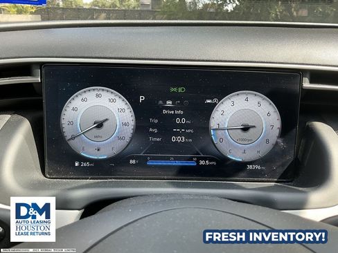 Used 2023 Hyundai Tucson Limited w/ Cargo Package FWD image 11