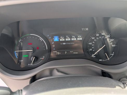 New 2026 Toyota Sienna XLE image 19