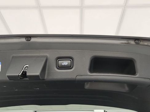 Used 2023 Hyundai Santa Fe Calligraphy image 22