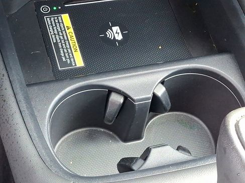 Used 2023 Honda HR-V EX-L image 26