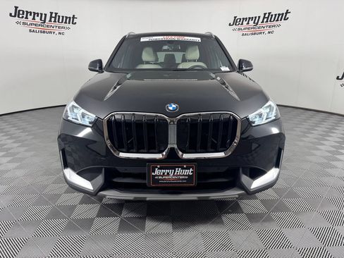 Used 2023 BMW X1 xDrive28i w/ Convenience Package AWD/4WD image 4