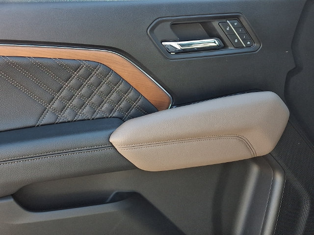 Used 2023 GMC Canyon Denali AWD/4WD image 23