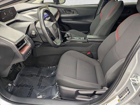 Used 2023 Toyota Prius Prime SE image 15