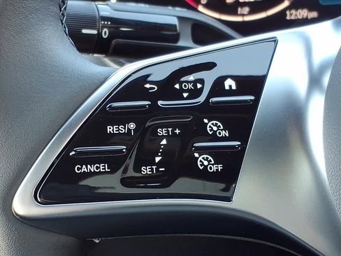 Certified 2024 Mercedes-Benz CLE 300 4MATIC Coupe image 19