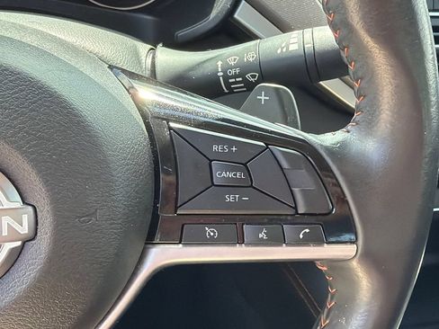 Used 2025 Nissan Altima 2.5 SR FWD image 25