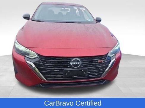 Used 2025 Nissan Sentra SR image 2