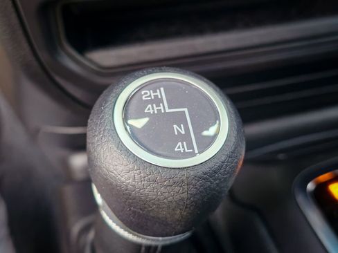 Used 2022 Jeep Wrangler Unlimited Sport AWD/4WD image 24