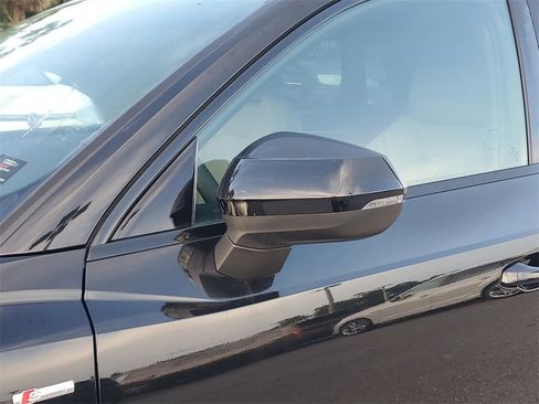 New 2025 Audi Q3 2.0T Premium image 14