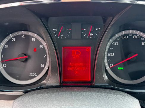 Used 2011 GMC Terrain SLT FWD image 31