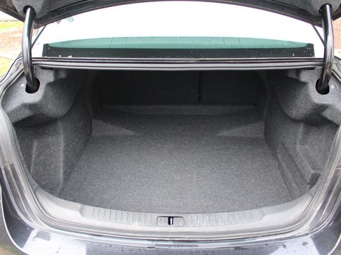 Used 2013 Chevrolet Malibu LT image 40