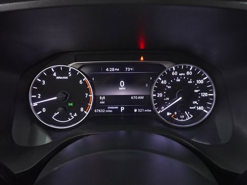 Used 2023 Nissan Rogue SV image 15