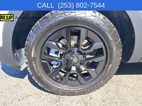 Used 2025 Kia Telluride AWD image 9
