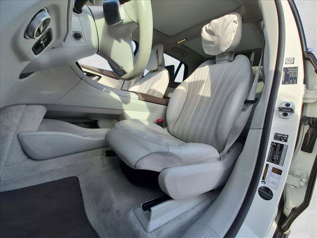 Certified 2023 Mercedes-Benz EQS 580 4MATIC SUV image 14