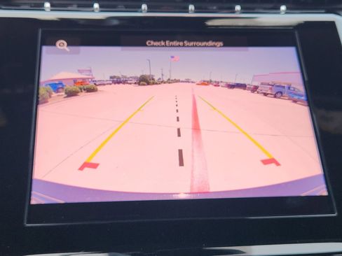 New 2025 Jeep Grand Cherokee Altitude image 13