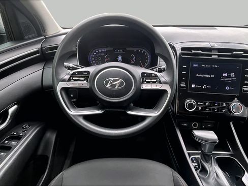 Certified 2023 Hyundai Tucson SEL FWD image 6