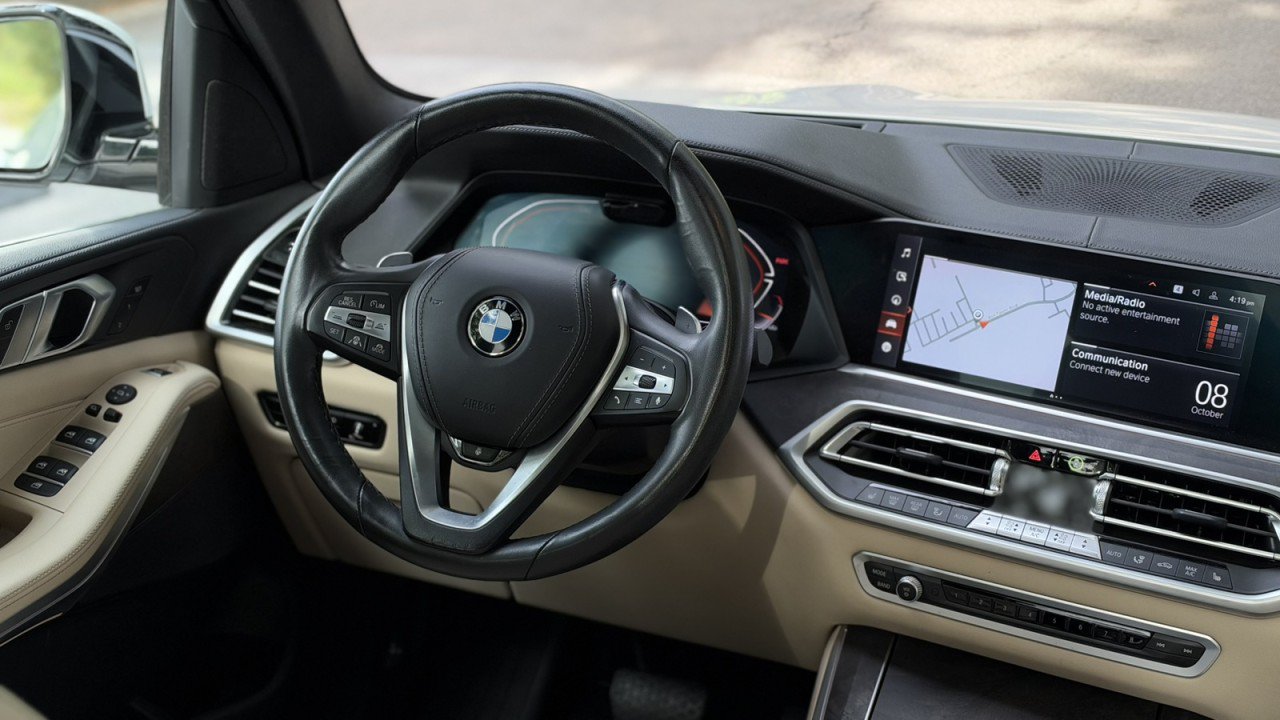 Used 2022 BMW X5 xDrive40i AWD/4WD image 23
