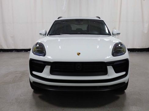 Certified 2026 Porsche Macan AWD/4WD image 14