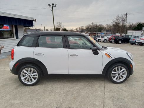 Used 2014 MINI Cooper Countryman image 4