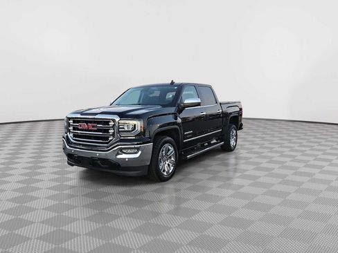 Used 2018 GMC Sierra 1500 SLT w/ Enhanced Driver Alert Package image 4
