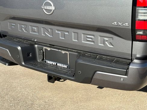 New 2026 Nissan Frontier SV AWD/4WD image 9