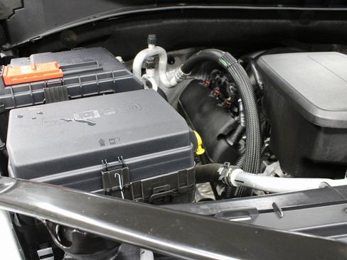 Used 2024 Chevrolet Silverado 1500 ZR2 image 32