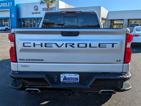 Used 2021 Chevrolet Silverado 1500 LT Trail Boss w/ Convenience Package II image 5