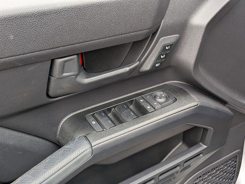 Used 2025 Toyota 4Runner TRD Off-Road Premium image 15