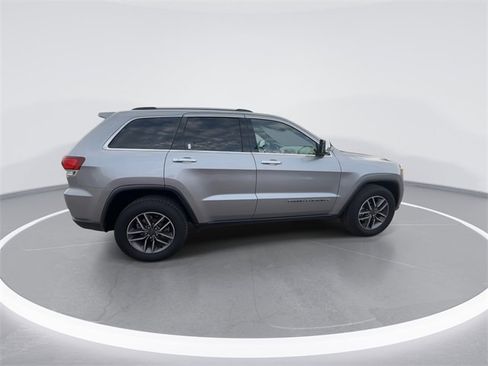Used 2020 Jeep Grand Cherokee Limited image 9