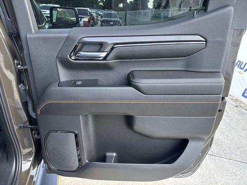 Used 2023 GMC Sierra 1500 AT4 w/ Technology Package AWD/4WD image 27