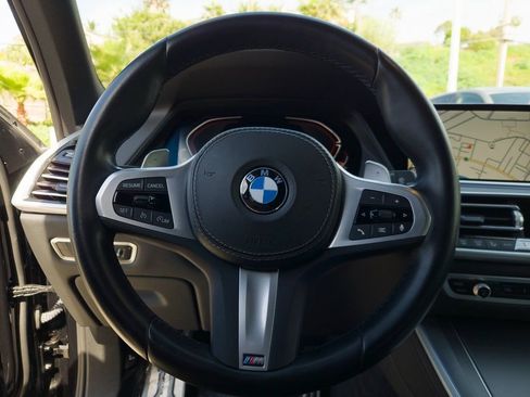 Certified 2023 BMW X5 xDrive40i w/ M Sport Package image 12